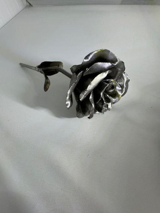 Metal flower