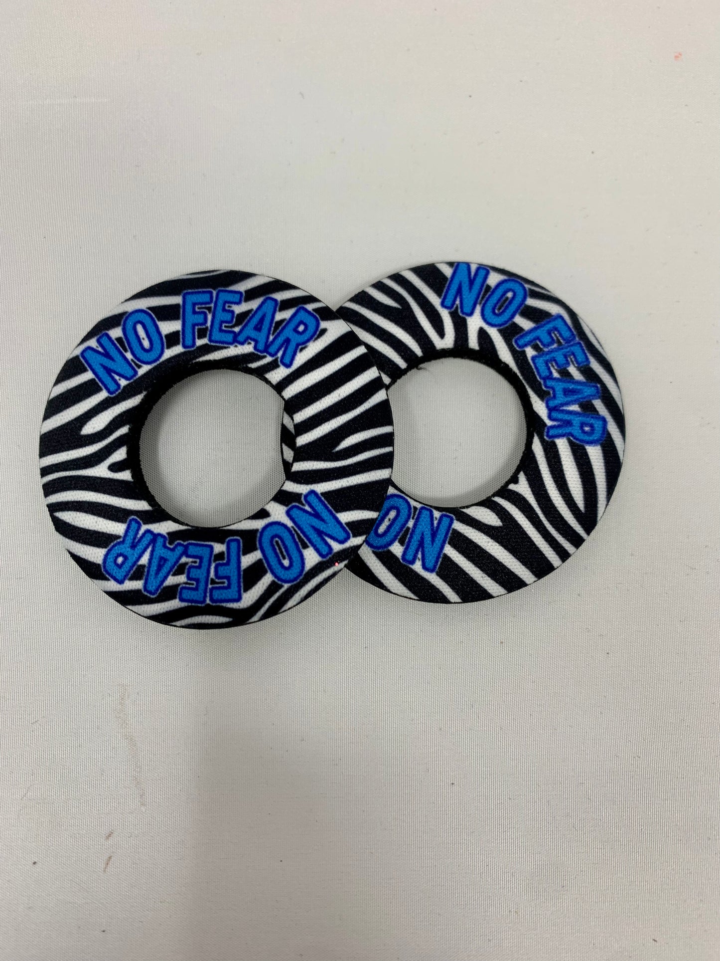 NO FEAR grip donut